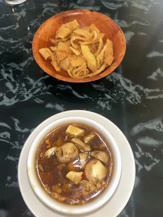 Hong Kong Chinese Restaurant 9