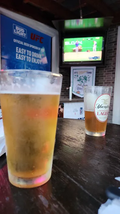 Mojo's Sports Grille 2