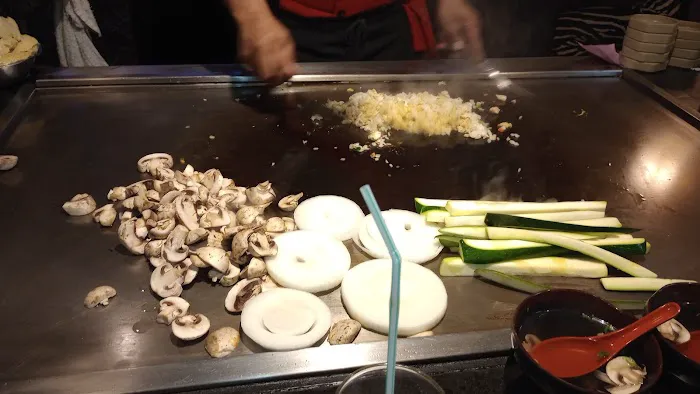 HB Japanese Steak House &Sushi 7