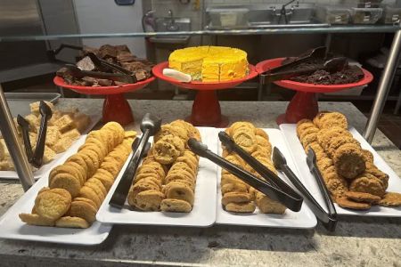 Golden Corral Buffet & Grill