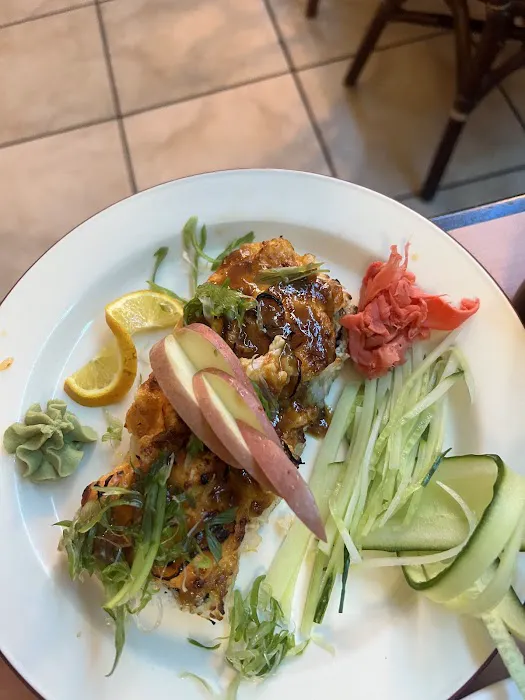 Wazabi Sushi Bar 8