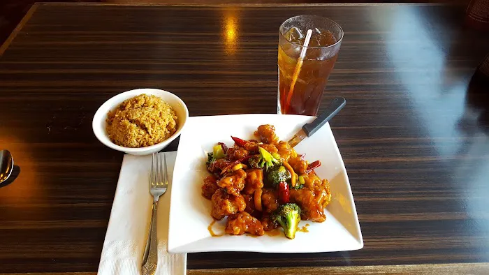 888 Chinese Restaurant 10