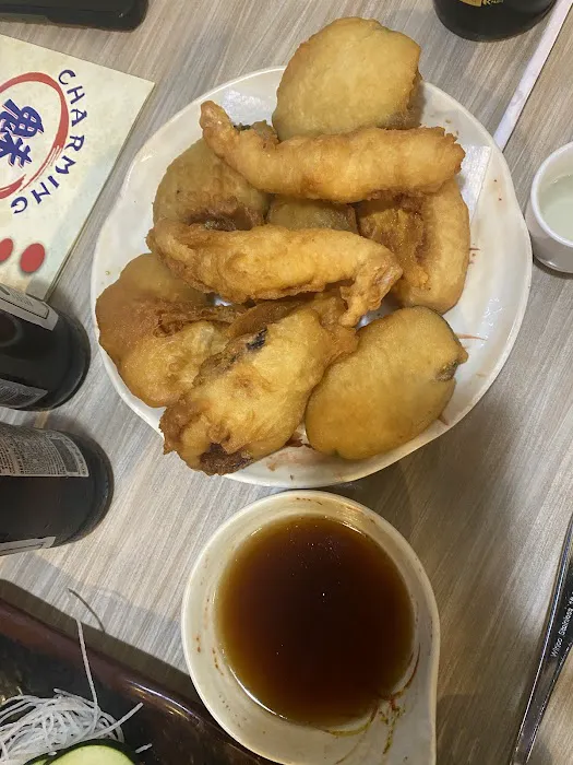 Charming Cafe-does not deliver 8