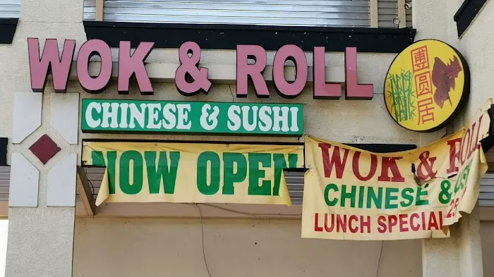 WOK & ROLL Chinese and Sushi Restaurant 8
