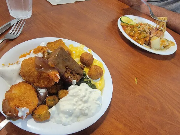 Golden Corral Buffet & Grill 9