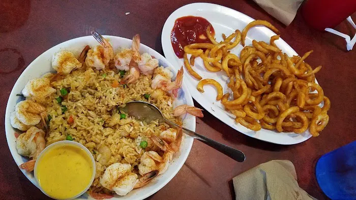 Hank's Famous Cajun Crawfish 5