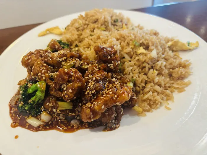888 Chinese Restaurant 10