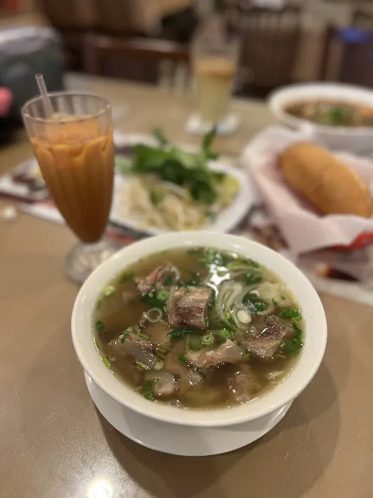 Pho Hang & Grill 7