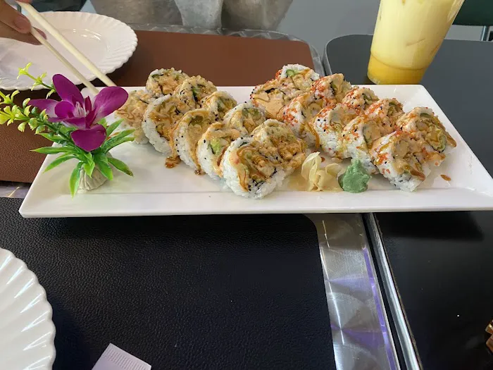 Thai Garlic & Sushi 2
