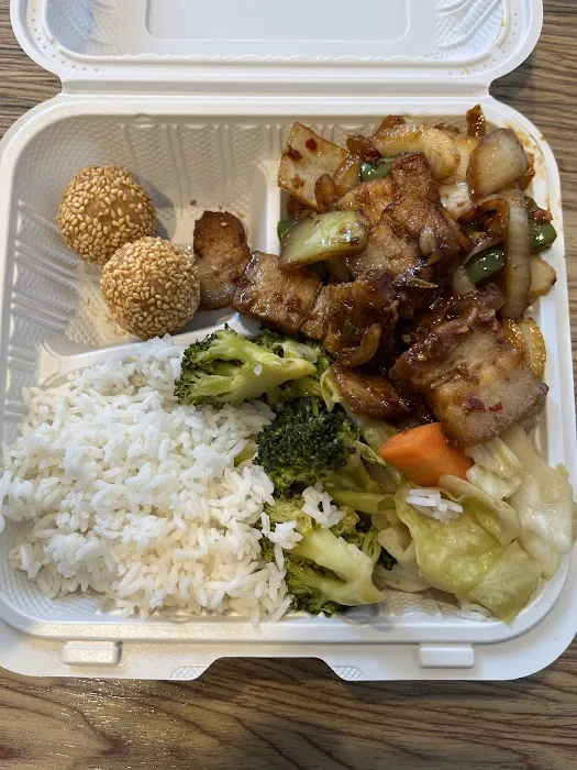 101 Eatery 5