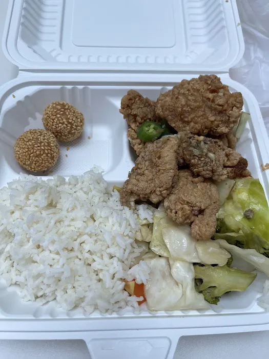 101 Eatery 3