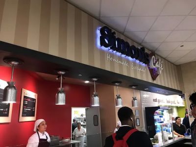 Simon's Café 0