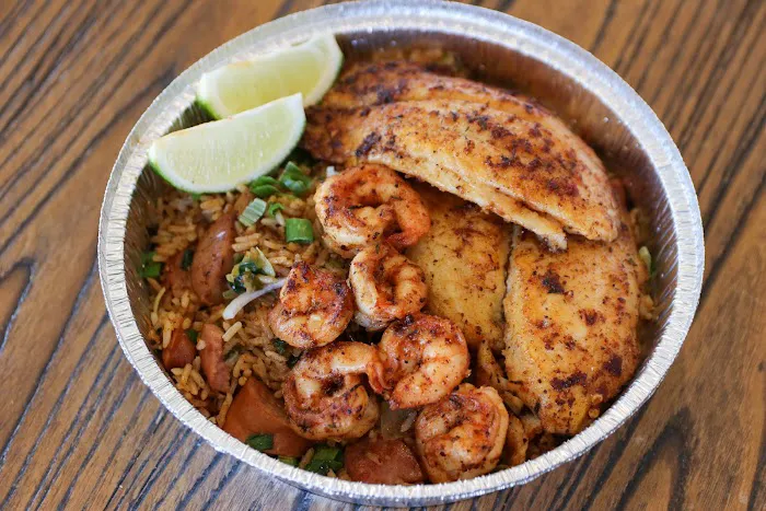 Dan's Seafood & Wings 1