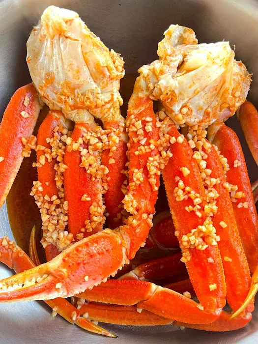 Dan's Seafood & Wings 9