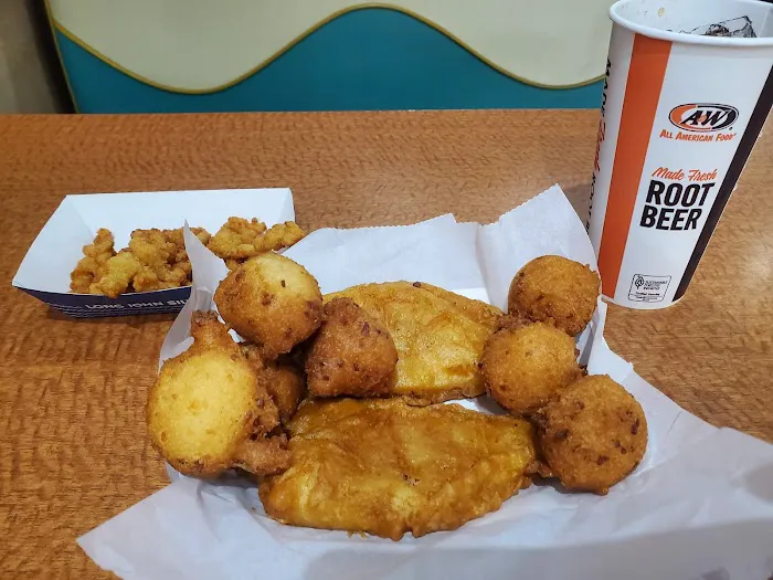 Long John Silver's | A&W 6
