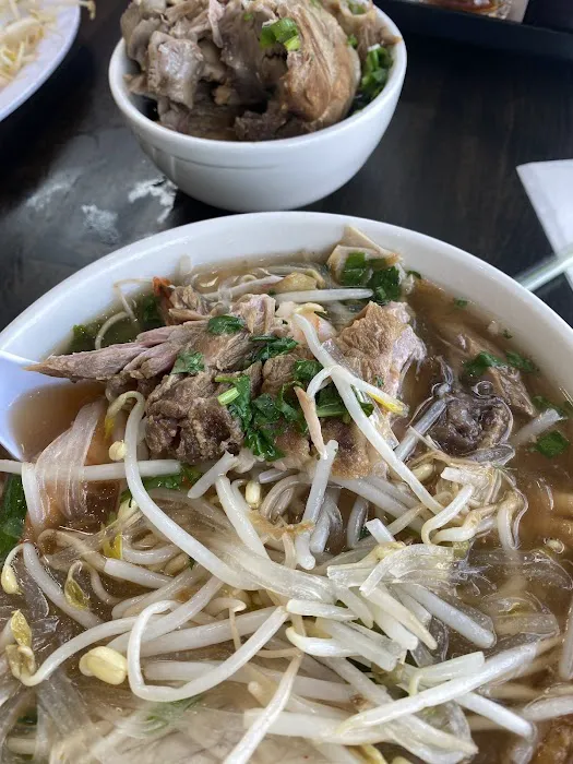 Phanh Ky Asian Noodle House 1