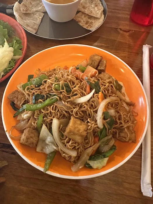 Asia Market Thai Restaurant 10