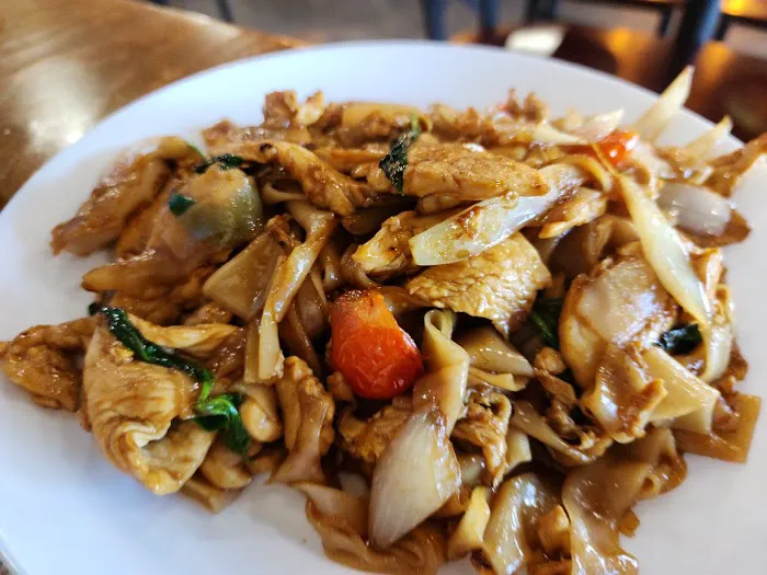 Asia Market Thai Restaurant 6