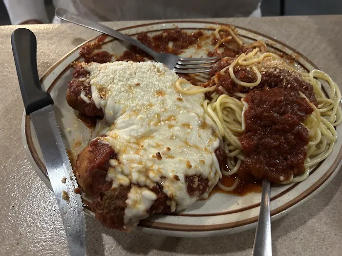 Pizzini's Italian Restaurant 3