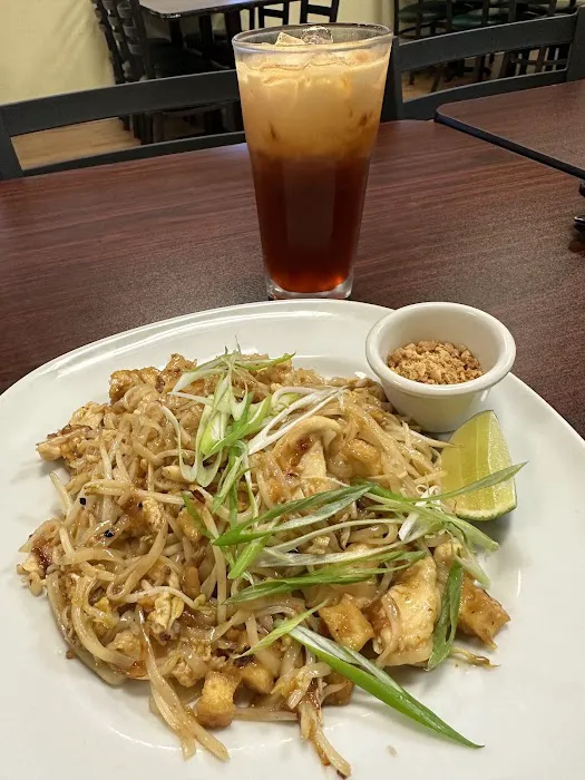 Aim Thai Restaurant 10