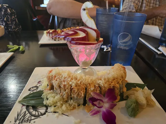 FuJi Sushi Asian Cuisine 5