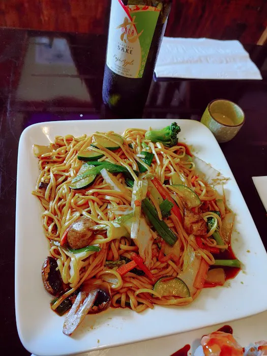 FuJi Sushi Asian Cuisine 2