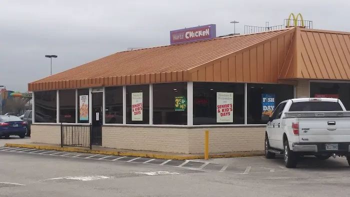 Hartz Chicken Buffet 3
