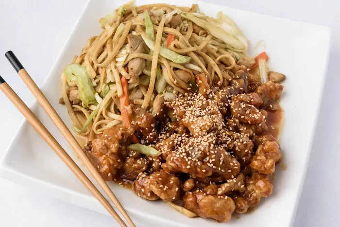 Wok D'Lite 3