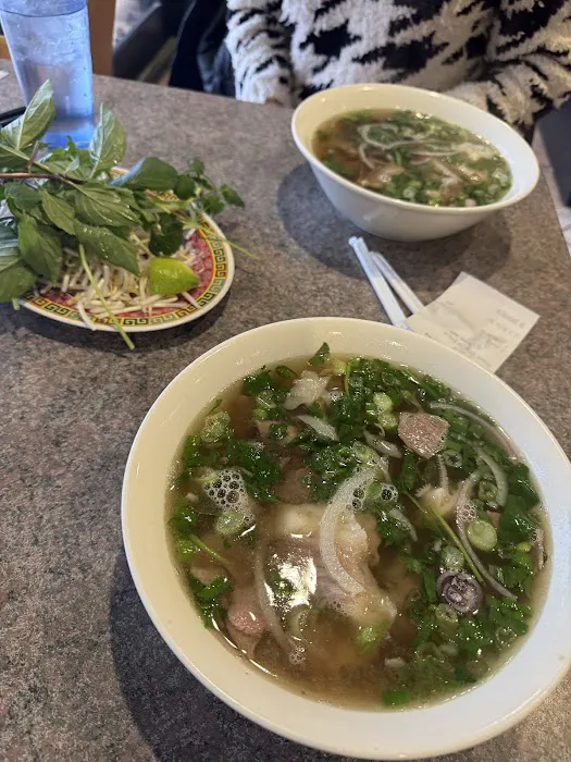 Pho Saigon 8