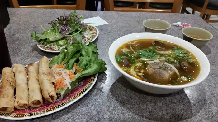 Pho Saigon 6