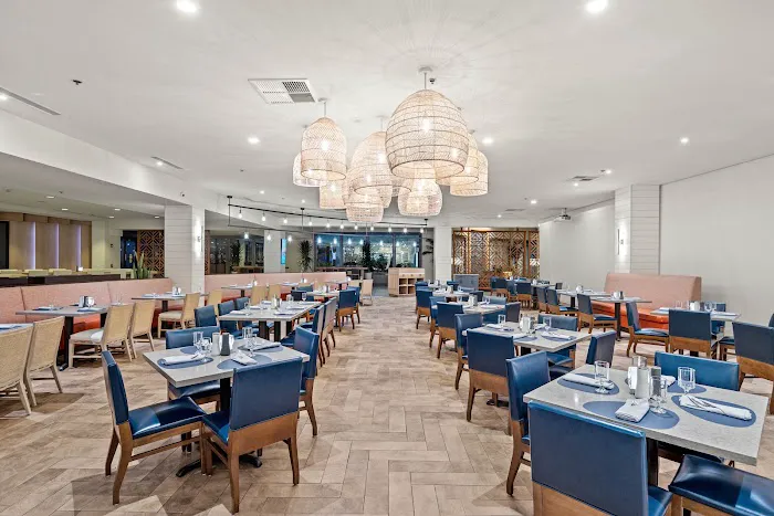 Sandcastles Restaurant & Lounge 5