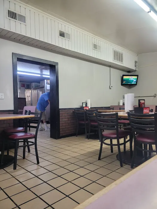 Ed's Restaurant 1