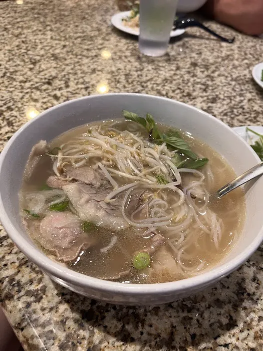 Pho Pier 77 9