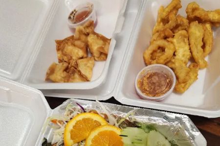 Oishi Thai Restaurant and Sushi Bar