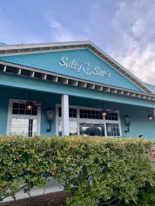 Salty Sue's Restaurant 10