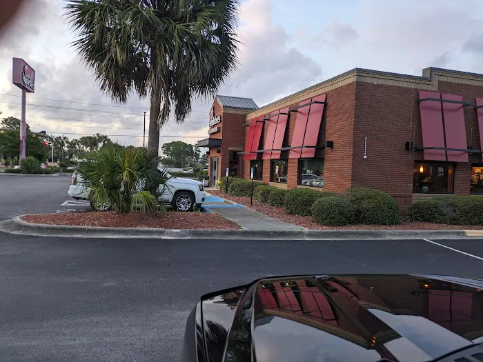 Applebee's Grill + Bar 7