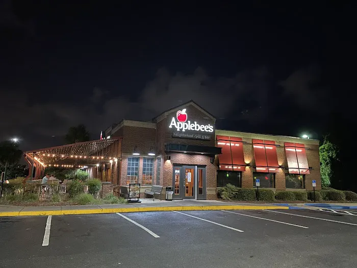 Applebee's Grill + Bar 9