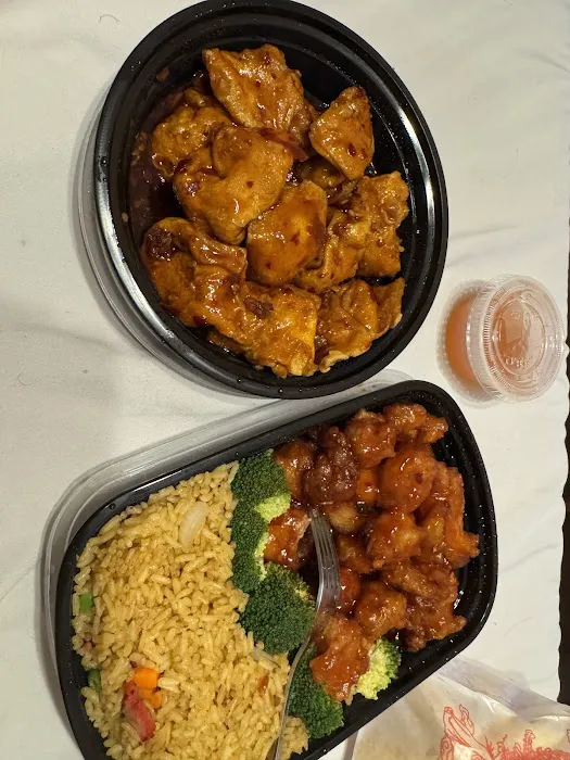 Golden Wok 4