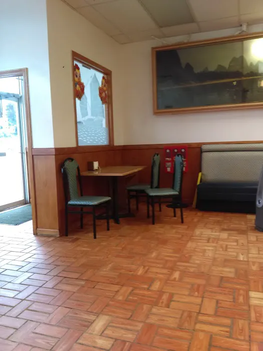 Golden House Restaurant 6
