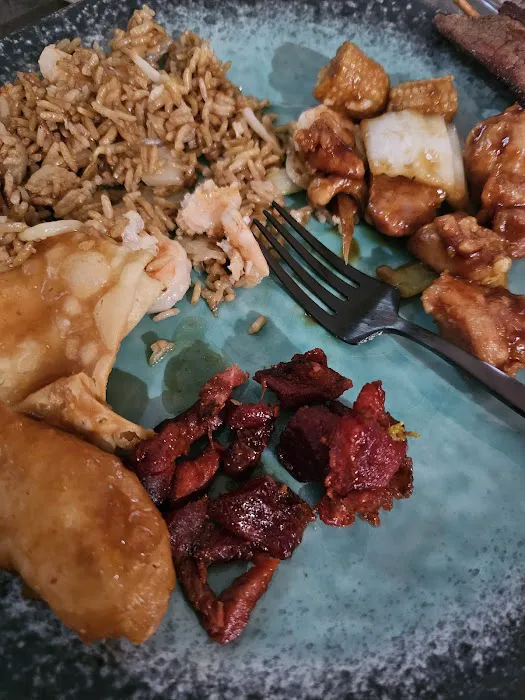 Min's Wok 1