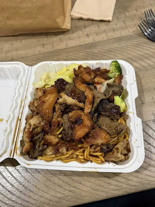 Soho EXPRESS Sushi Hibachi 6