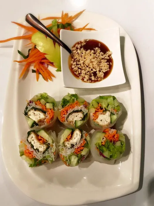 Basil n' Spice Thai Cuisine 7