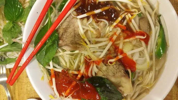 Hien Vuong Restaurant 7