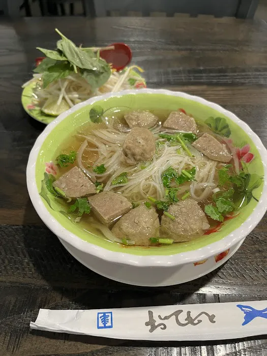 Dalat Restaurant 4