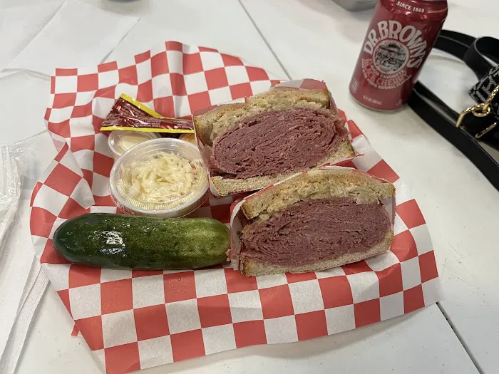 Chani’s Kosher Deli 2
