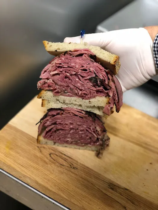 Chani’s Kosher Deli 6