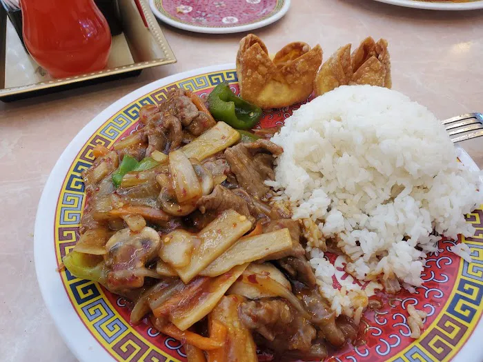 China Moon Chinese Restaurant 3