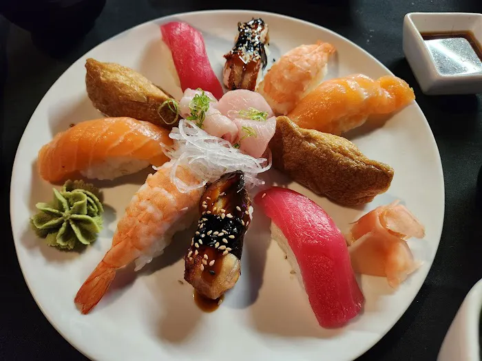 Yummi sushi and grill 2