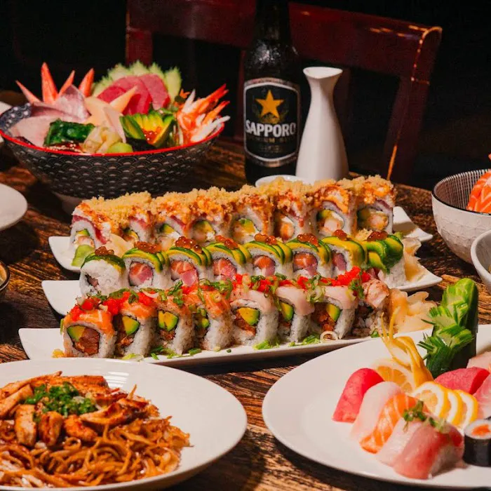 Honmachi Sushi & Teppanyaki Stone Oak Location 8