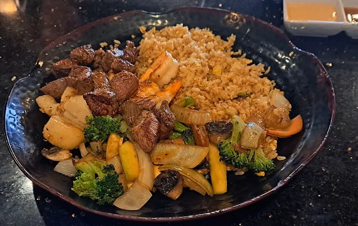 Kobe Teppan & Sushi 3